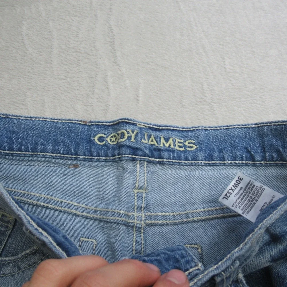 Cody James Jeans Mens 31x31 Light Wash Denim Flared Boot Cut Work Relax Wide Leg - Picture 4 of 15